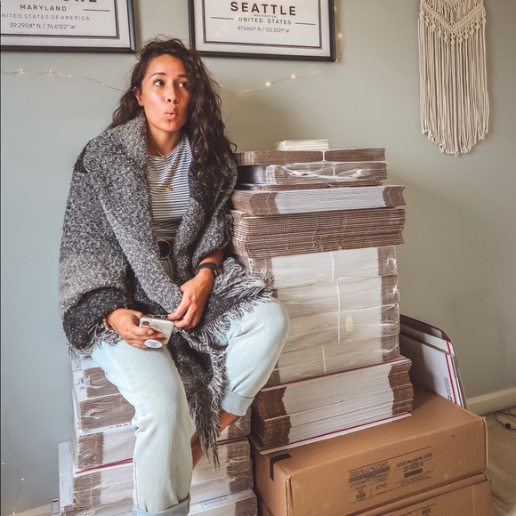 β¨ LET'S BE FRIENDS! - Picture 3 of 8